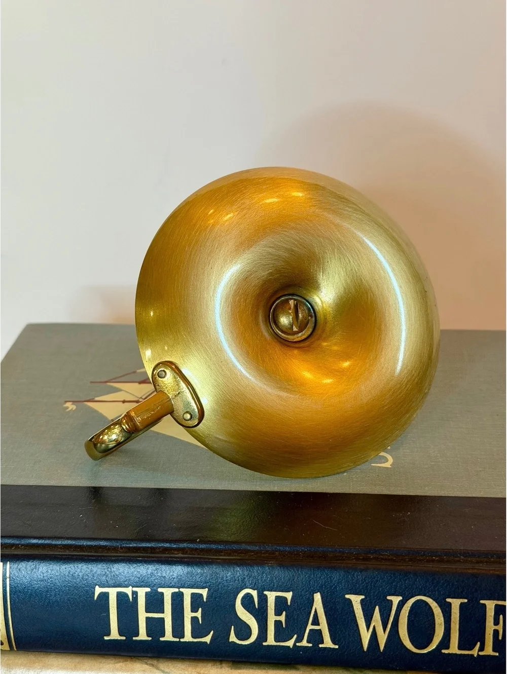 Vintage Solid Brass Chamberstick Candle Holder Finger Loop Handle Gold Tone